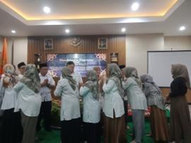 PEMBINAAN PEGAWAI DAN HALAL BI HALAL, MEMPERERAT SILATURAHMI KELUARGA BESAR FEBI UIN GUS DUR