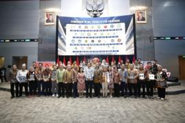 GIS FEBI UIN K.H. Abdurrahman Wahid Pekalongan Raih Penghargaan Galeri Investasi Teraktif di Bursa Efek Indonesia