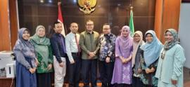 RISET INTERNASIONAL FEBI UIN GUSDUR PEKALONGAN: MENELUSURI IDENTITAS GANDA ANAK INDONESIA DI JEDDAH, SAUDI ARABIA!