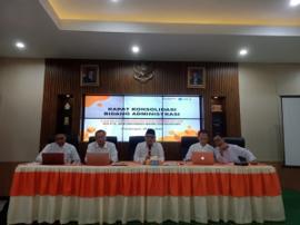 DEKAN FEBI UIN GUS DUR MENYAPA: MENDORONG PROFESIONALISME DAN INOVASI ADMINISTRASI MENUJU TRANSFORMASI FAKULTAS